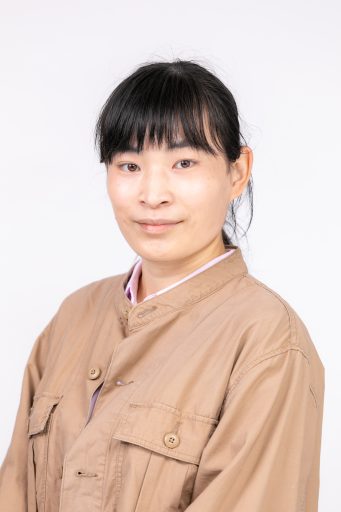 黄 潔